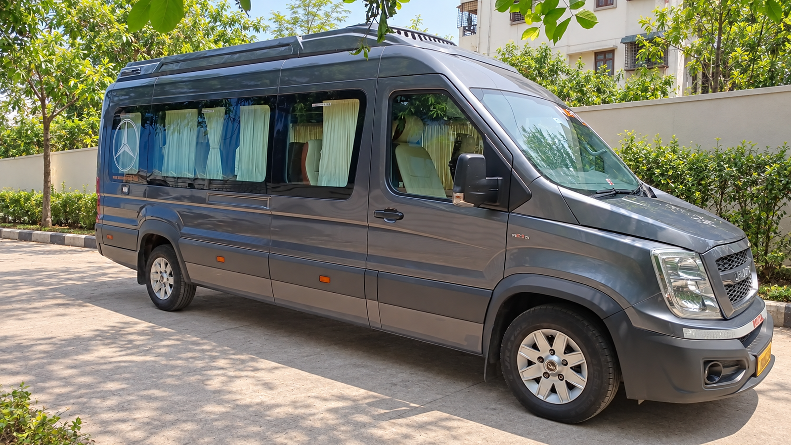 force urbania exterior